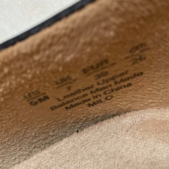 Naturalizer Woman's Black Leather Loafers - 9M - New Without Tags - Picture 6 of 8